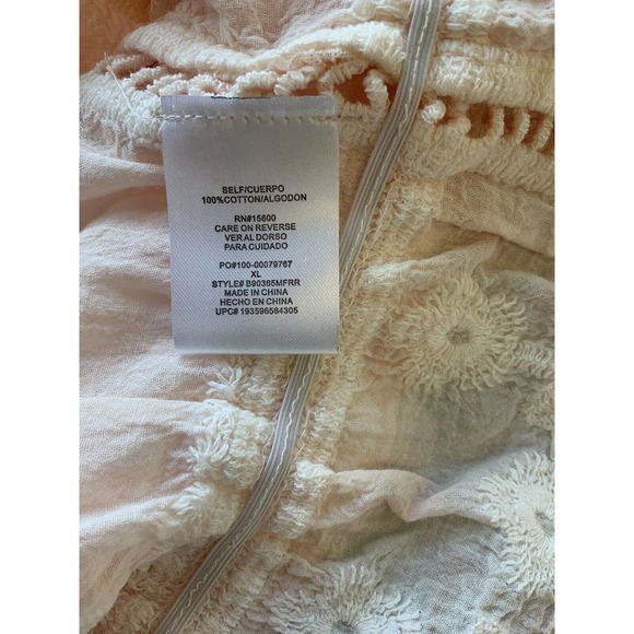 Democracy Pink Embriodered Boho Sheer Top Womens Size XL - Picture 3 of 3